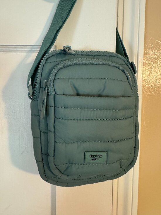Reebok Handbags - NWT Reebok Small Andrea crossbody quilted bag
